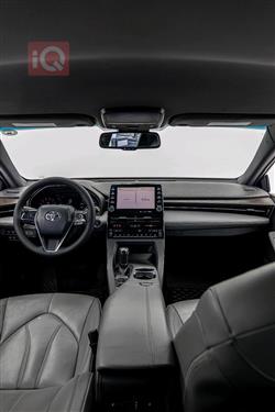 تويوتا أفالون